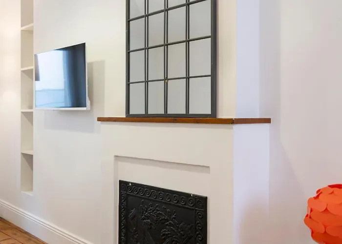 Secundo Διαμέρισμα Μετς